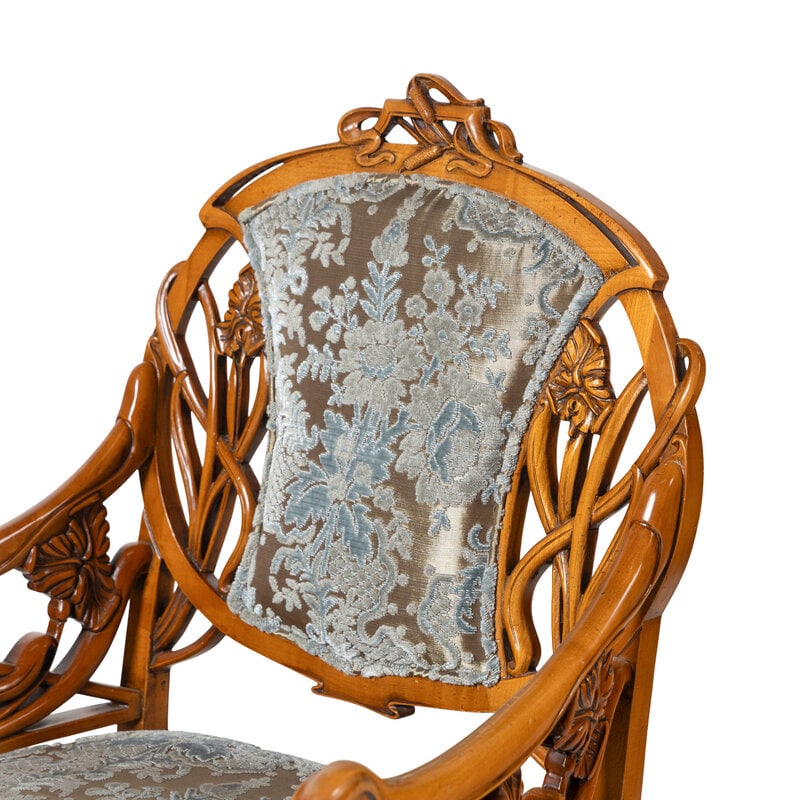 A Pair of Art Nouveau Style Carved Fruitwood Armchairs - 2
