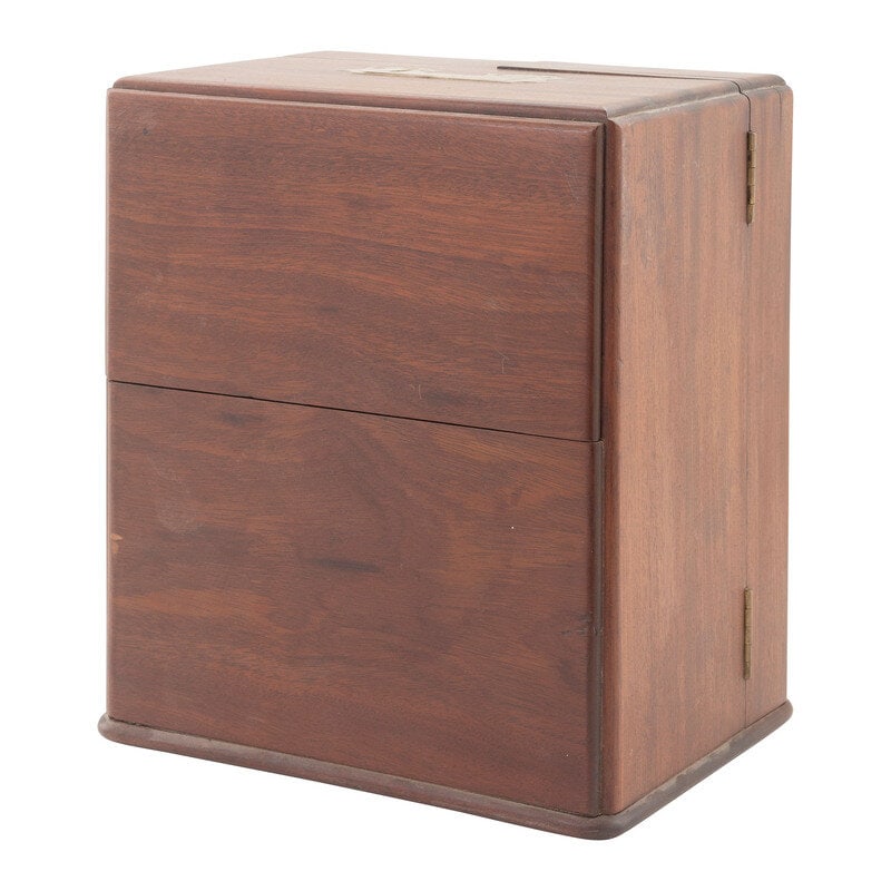 [Medicine] 19th Century wooden cased apothecary cabinet.  - 4