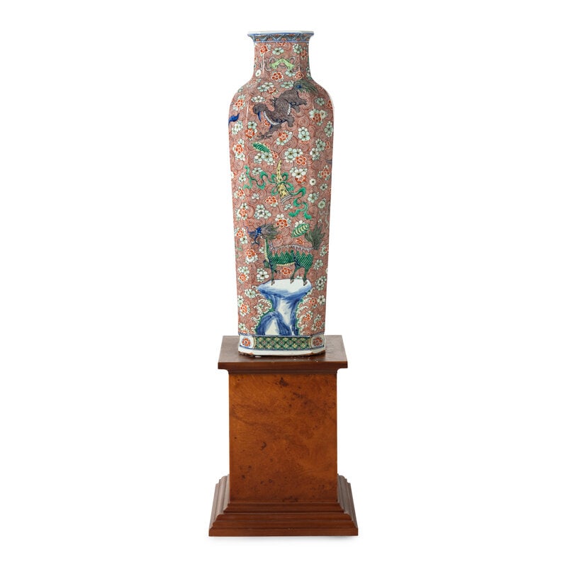 A Chinese Export Porcelain Floor Vase: A Chinese Export Porcelain Floor Vase Height 32 inches. Property of a California Collector This lot is located in Chicago. 