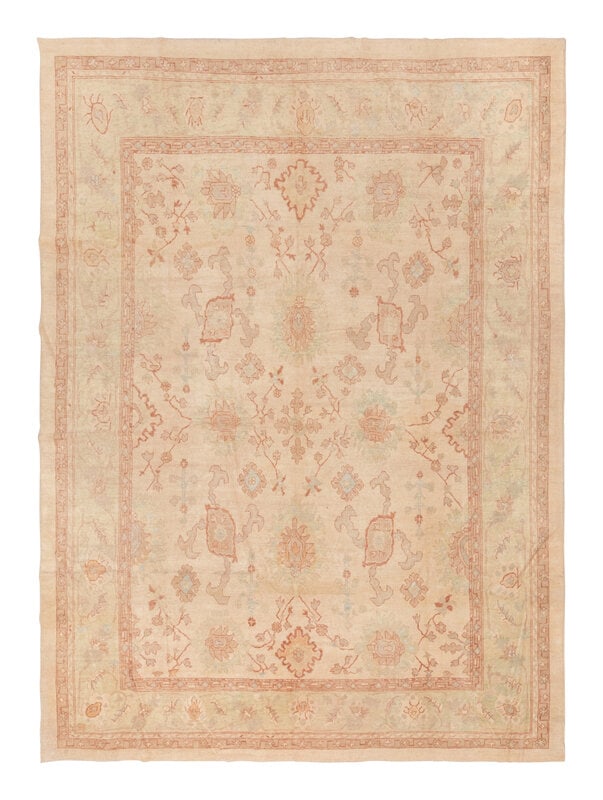 An Oushak Carpet (1 of 1)