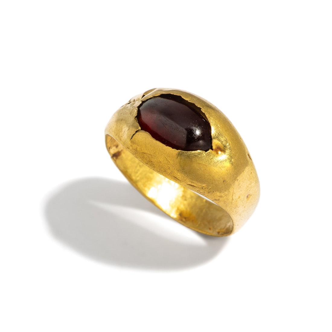 A Hellenistic Gold and Garnet Finger Ring (1 of 3)