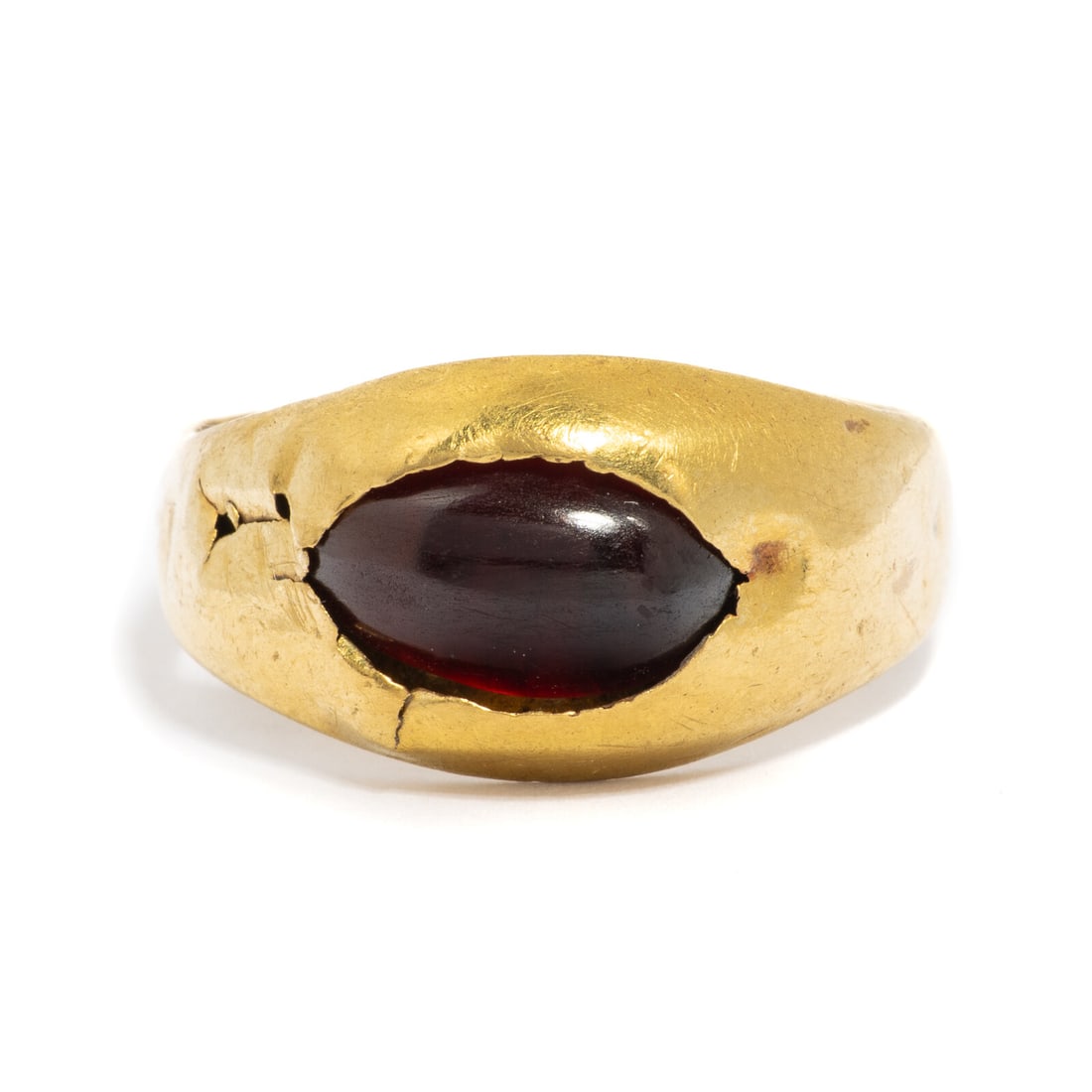 A Hellenistic Gold and Garnet Finger Ring - 2
