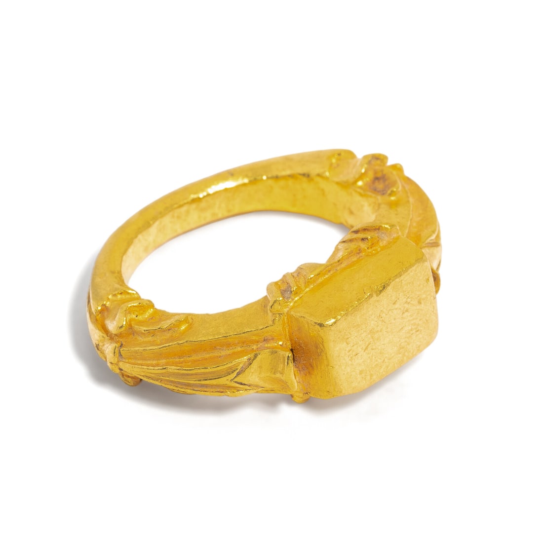 A Roman Gold Ring - 5