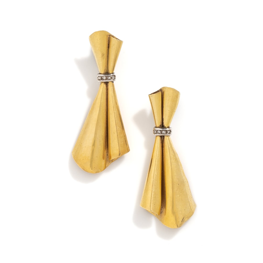 YELLOW GOLD AND DIAMOND PENDANT EARRINGS: YELLOW GOLD AND DIAMOND PENDANT EARRINGS Round diamonds weighing approximately 0.06 carat total. 18 karat yellow gold. 2 1/8 inches long. Stamp: (Italian hallmark) 750. Gross weight: 6.25 dwt. This