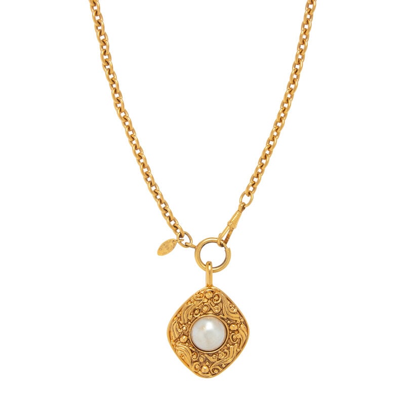 Chanel, Gripoix Pearl-Set Pendant Necklace: Chanel, Gripoix Pearl-Set Pendant Necklace Pendant necklace in gold-tone metal. Features a chain-link necklace and diamond-shaped pendant with a Gripoix pearl setting. Spring-loaded clasp closure. 