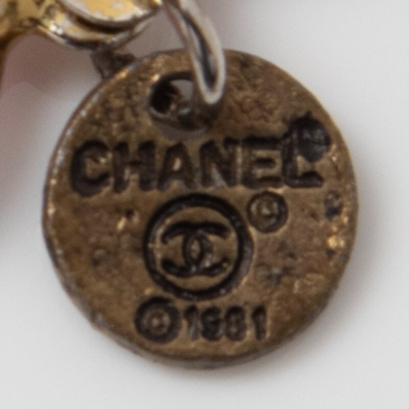 Chanel, Pink Glass Sautoir, 1981  - 3