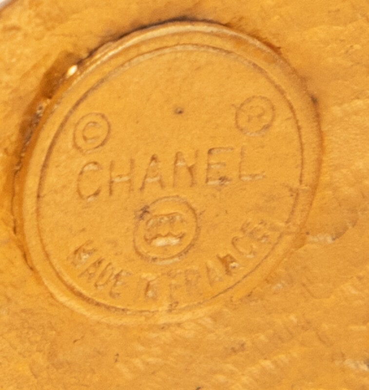 Chanel, Quilted Logo Cuff Bracelet - 4