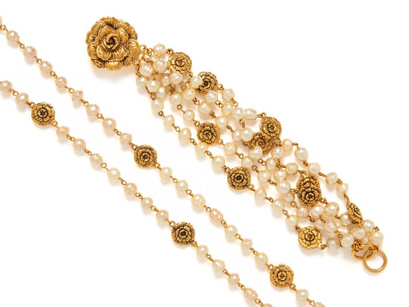 Chanel, Camellia & Gripoix Pearl Necklace and Bracelet Set - 2