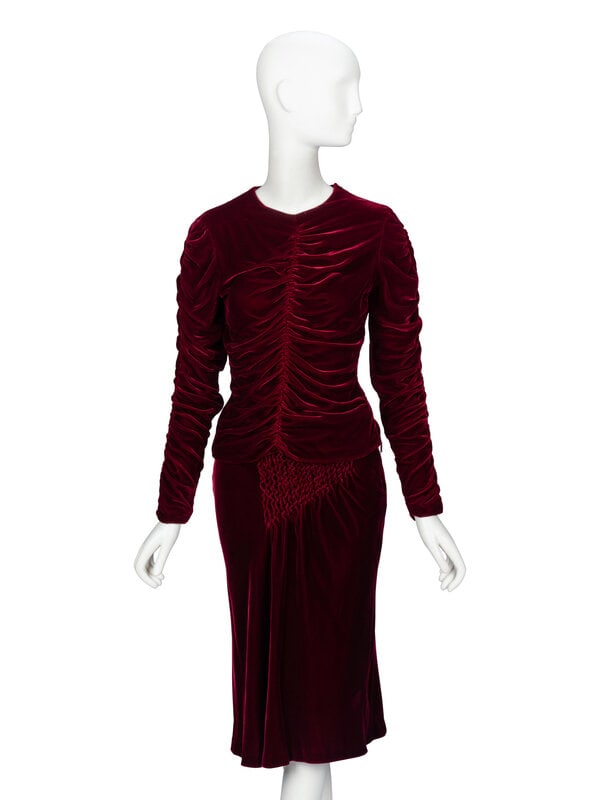 Tom Ford for Gucci, Bordeaux Velvet Skirt Ensemble, F/W 1999: Tom Ford for Gucci, Bordeaux Velvet Skirt Ensemble, F/W 1999 Both top & skirt were as seen on the runway in the Fall/Winter 1999 ready-to-wear collection by Tom Ford for Gucci.