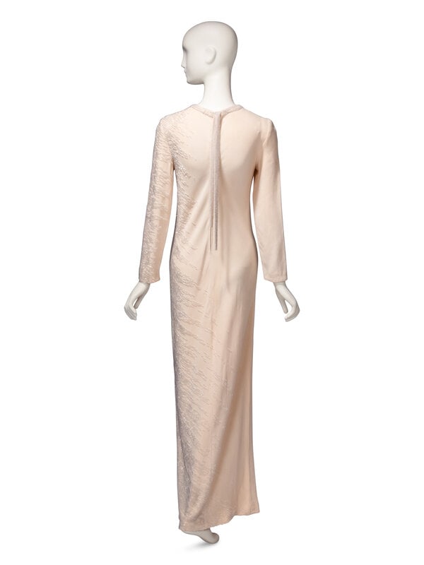 Guy Laroche Haute Couture, Beaded Cream Gown & Ostrich Cape  - 5