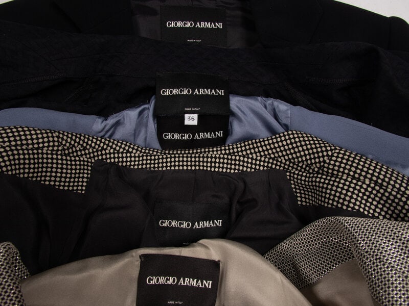 Giorgio Armani, Five Jackets - 3