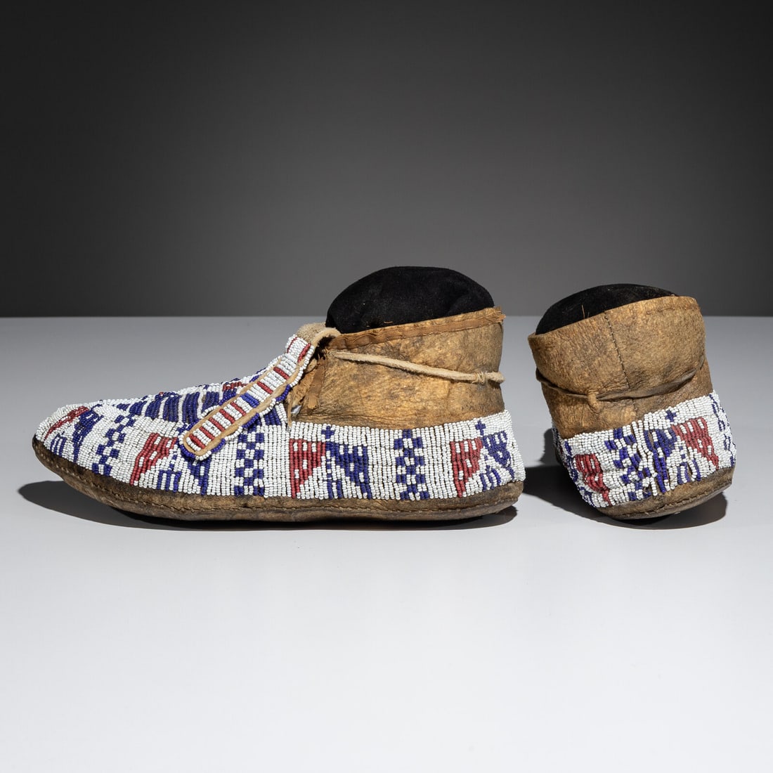 Sioux Beaded Hide Moccasins - 2