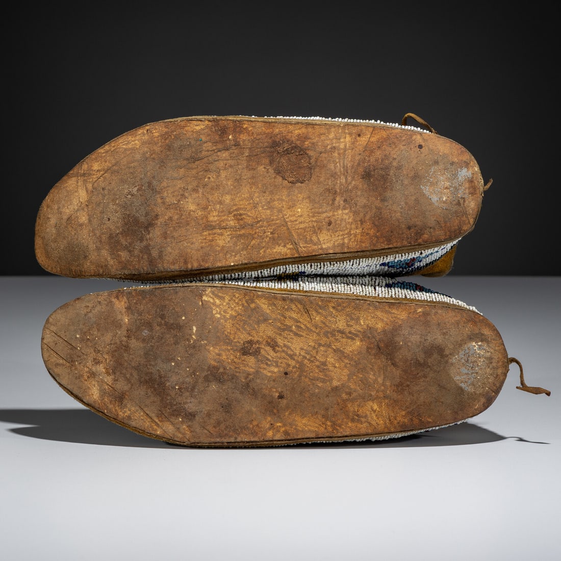 Cheyenne Beaded Hide Moccasins - 3