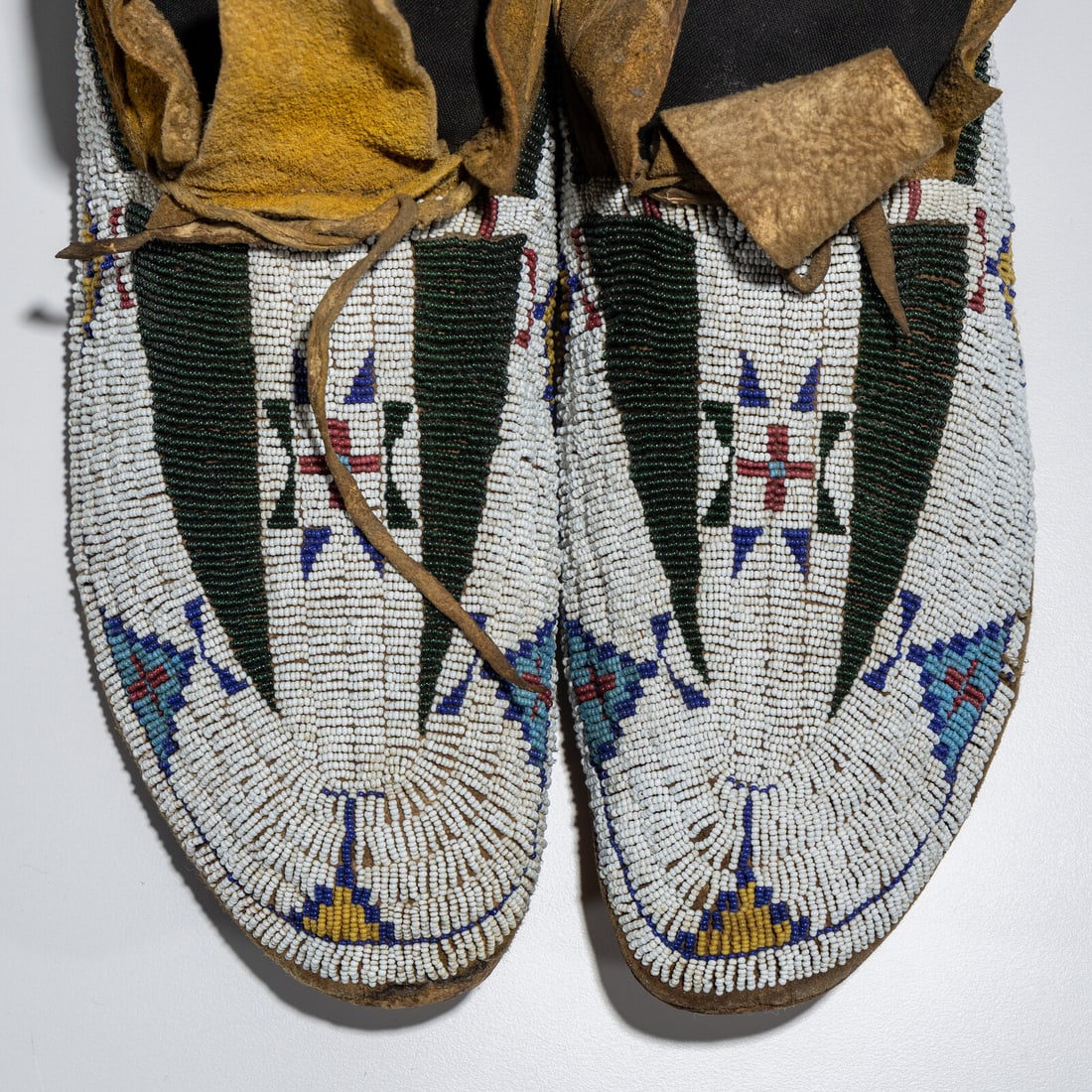 Cheyenne Beaded Hide Moccasins - 4