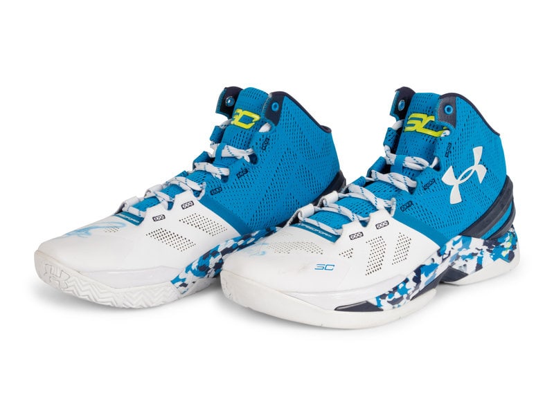 A Pair of Stephen Curry Signed Autograph Under Armour Basketball Shoes (Fanatics Authentic) - 2