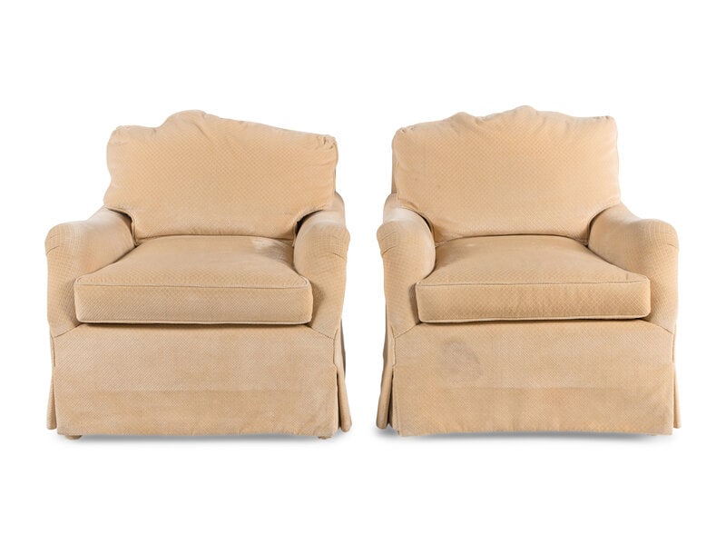 A Pair of Bridgewater Style Lounge Chairs : A Pair of Bridgewater Style Lounge Chairs 20th Century Height 32 x width 33 x depth 38 inches. Property from a Private Illinois Collector This lot is located in Chicago. 