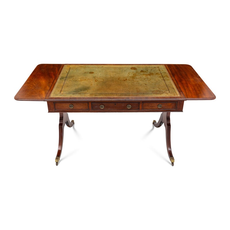 A Regency Mahogany Writing Table - 2