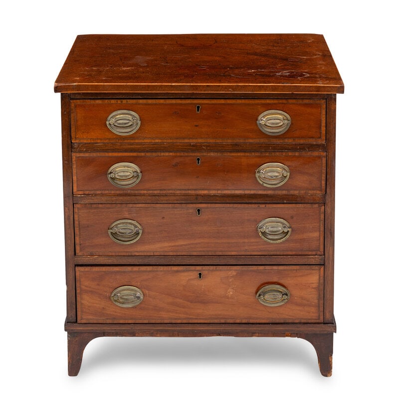 An English Mahogany Chest of Drawers: An English Mahogany Chest of Drawers 19th Century Height 27 3/8 x width 25 x depth 18 inches. This lot is located in Palm Beach. 