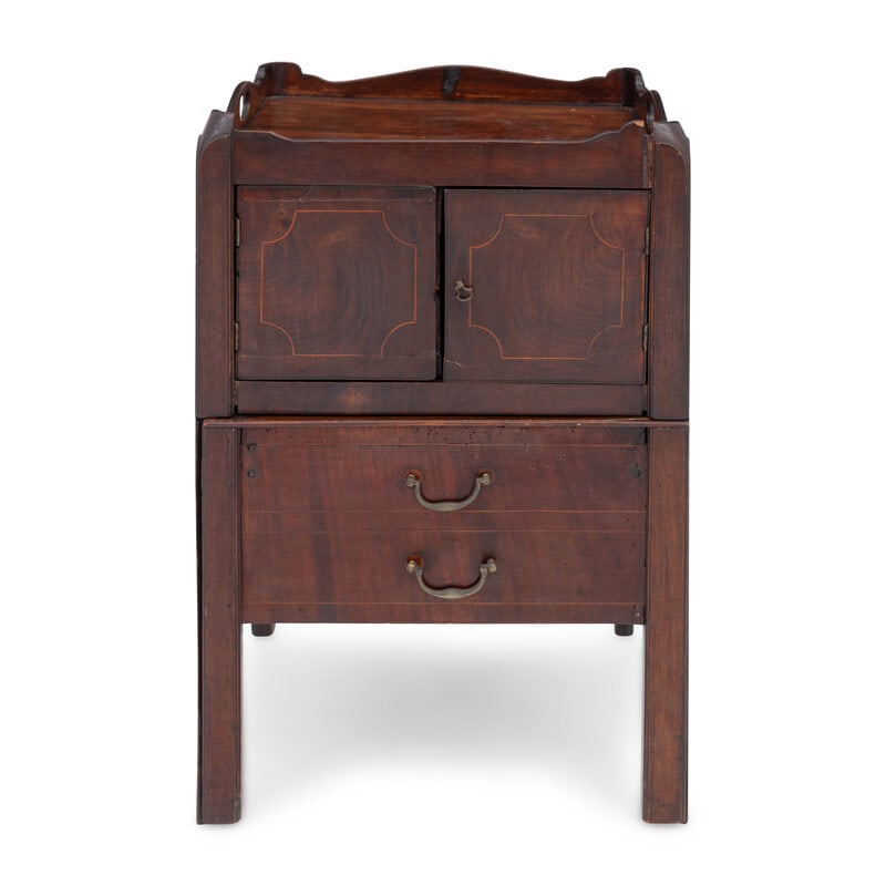 A Group of Two Georgian Mahogany Commodes - 2