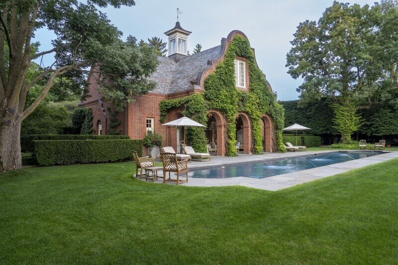 A Glass and Papier-Mâché Service Bell Sculpture  - 15