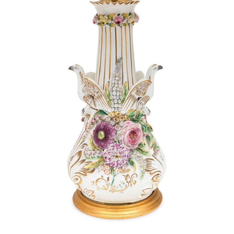 A Pair of German Porcelain Vases - 2