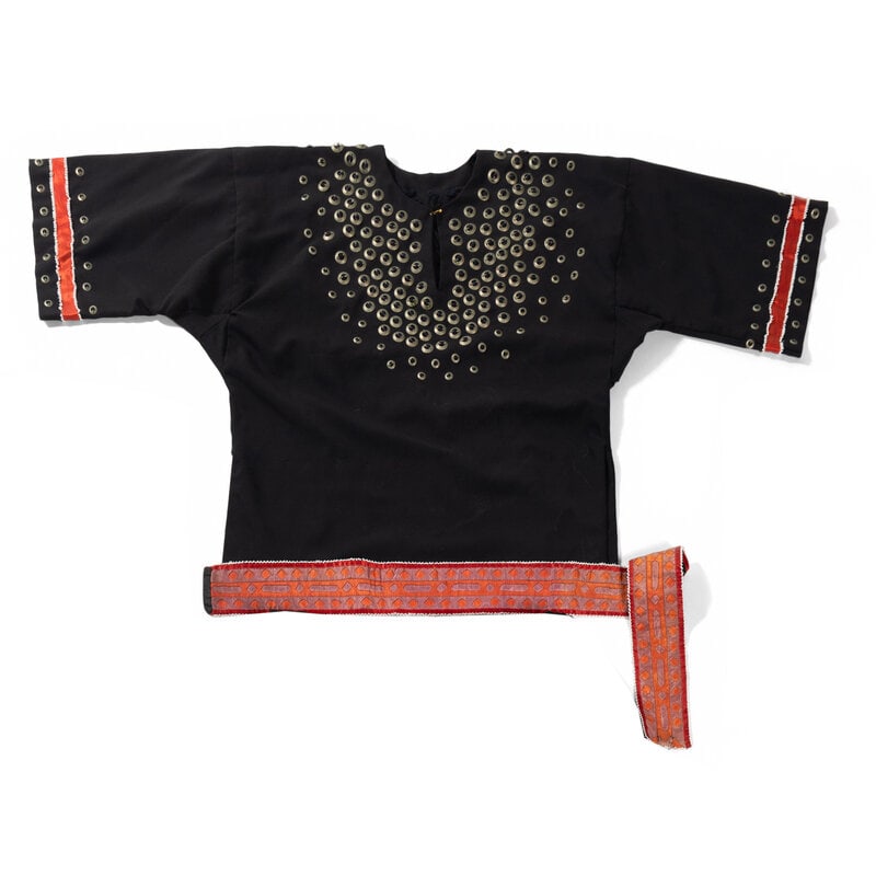 Ho Chunk Woman's Ribbonwork Dress and Leggings - 2