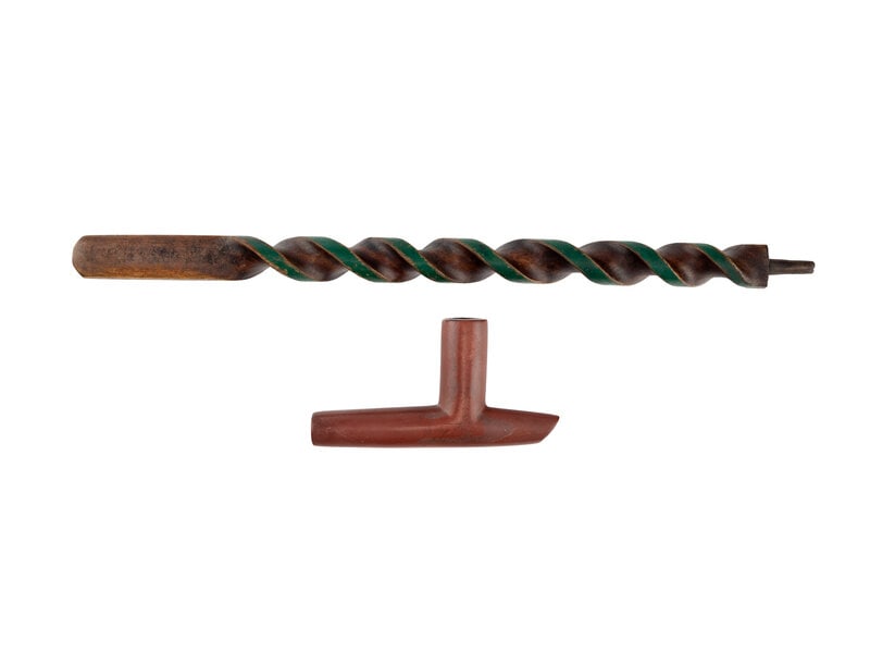 Plains Painted and Twisted Pipe Stem, with Catlinite Bowl - 3