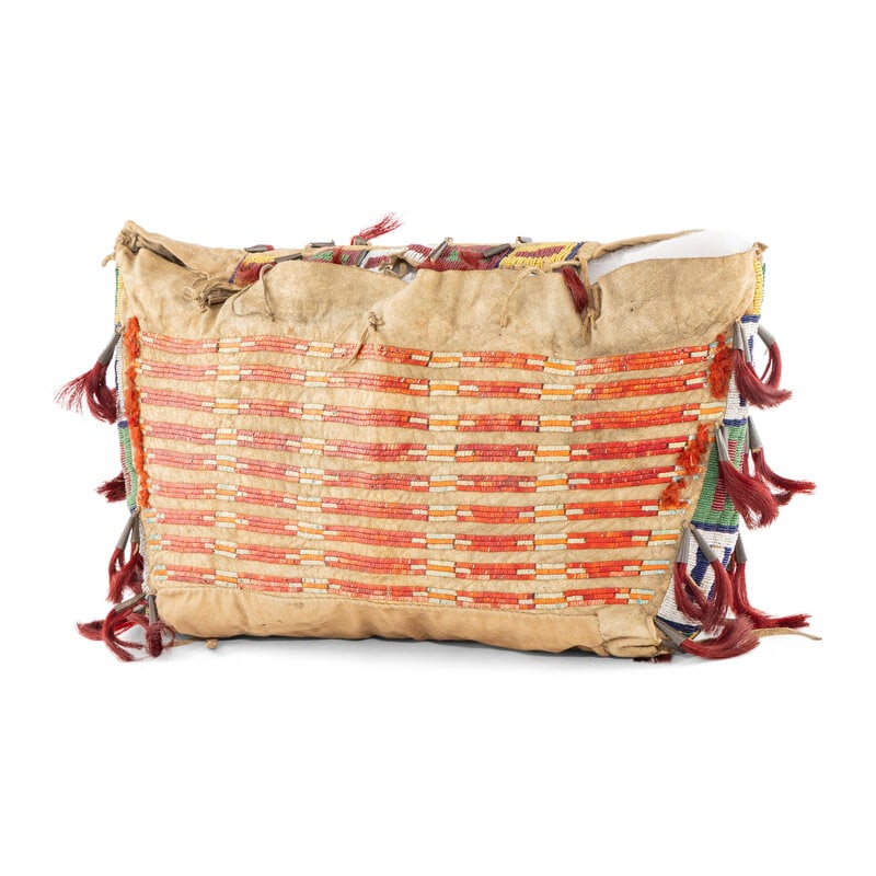 Sioux Beaded and Quilled Possible Bag (1 of 5)