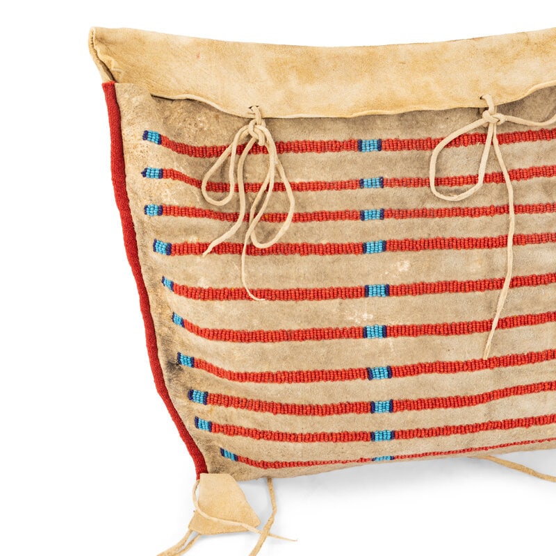 Apsáalooke [Crow] Beaded Hide Possible Bags, Matched Pair - 3