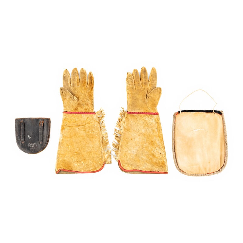 Plateau Beaded Hide Gauntlets and Flat Bags - 2