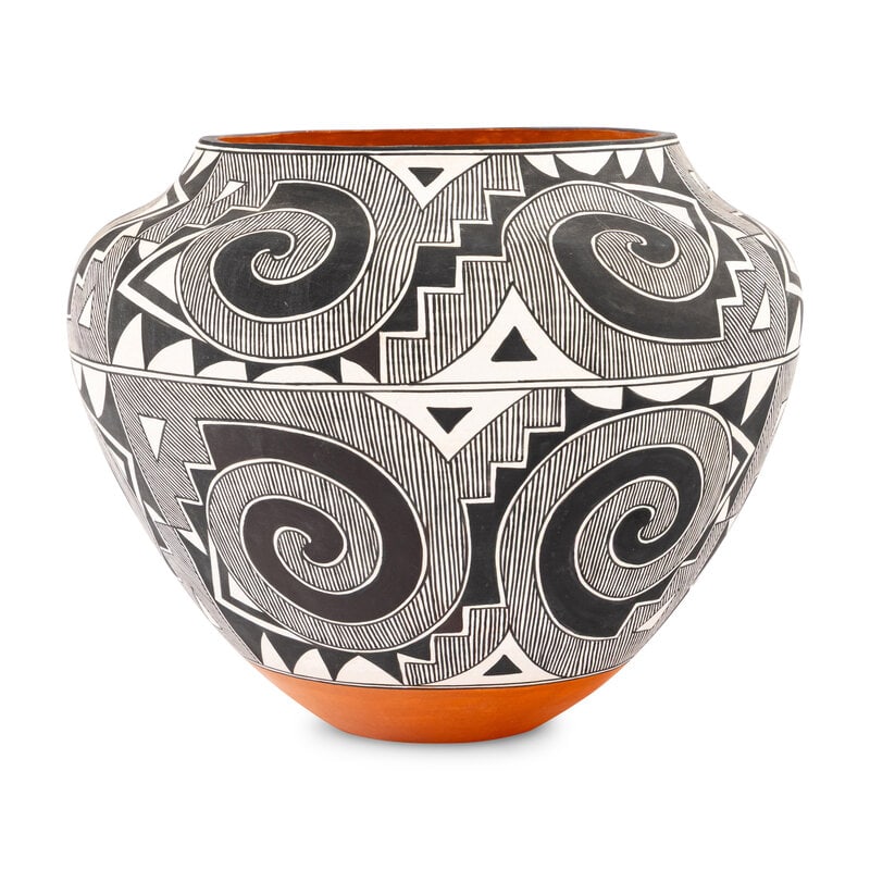Florence Aragon (Acoma, 1929–2010) Fine Line Pottery Jar - 2
