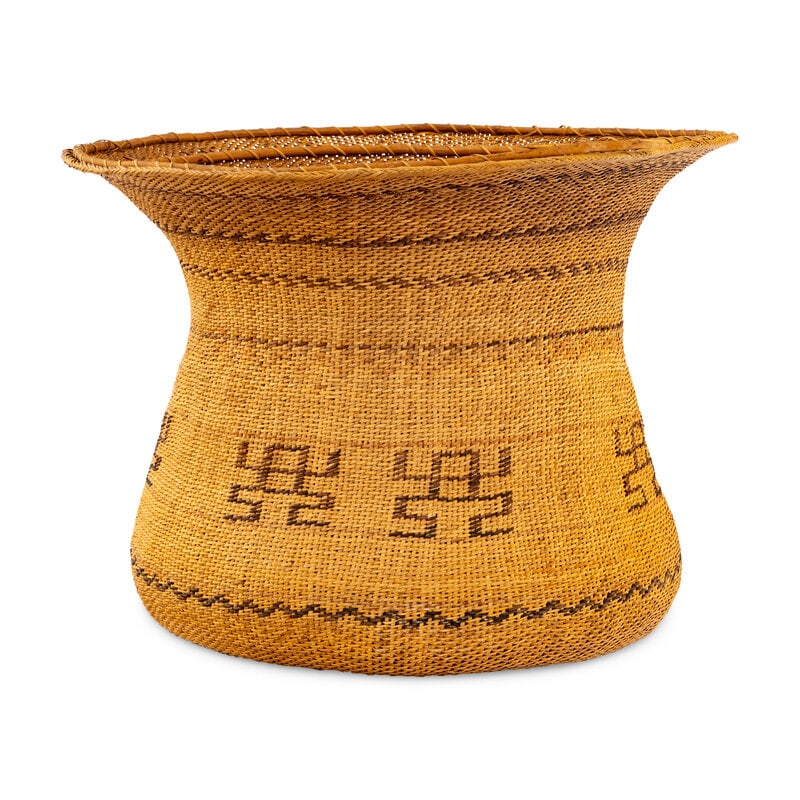 Amazonian Yekuana Basket, with Frog Motif - 4