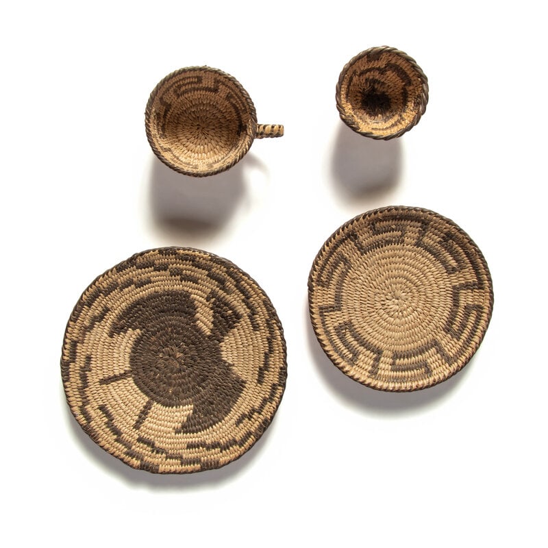 Akimel O'odham Miniature Baskets : Akimel O'odham Miniature Baskets 20th century lot of 4, includes: a tray with a thunderbird design diameter4-3/8 inches another tray with a Greek keyhole design diameter 3-1/2 inches a teacup