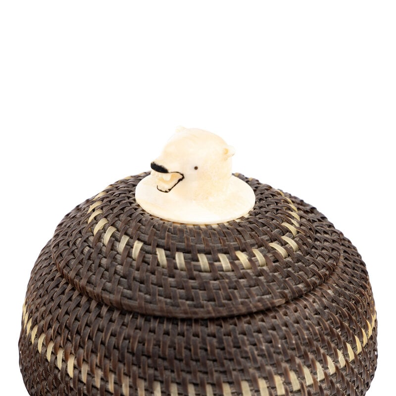 Marilyn Hank (Inupiat, 20th century) Baleen Basket, with Polar Bear Finial, 1994 - 3
