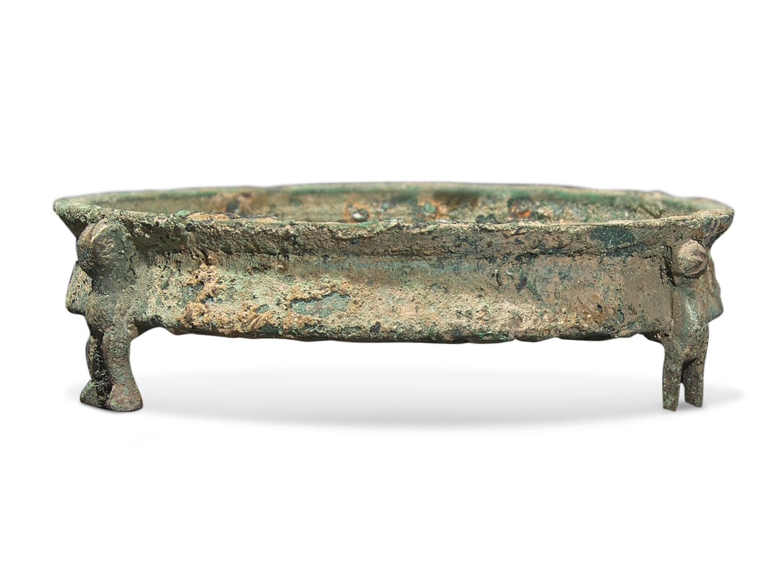A Chinese Archaic Bronze Tripod Stove, Kaolu, Han Dynasty 漢 銅三足承 (1 of 2)