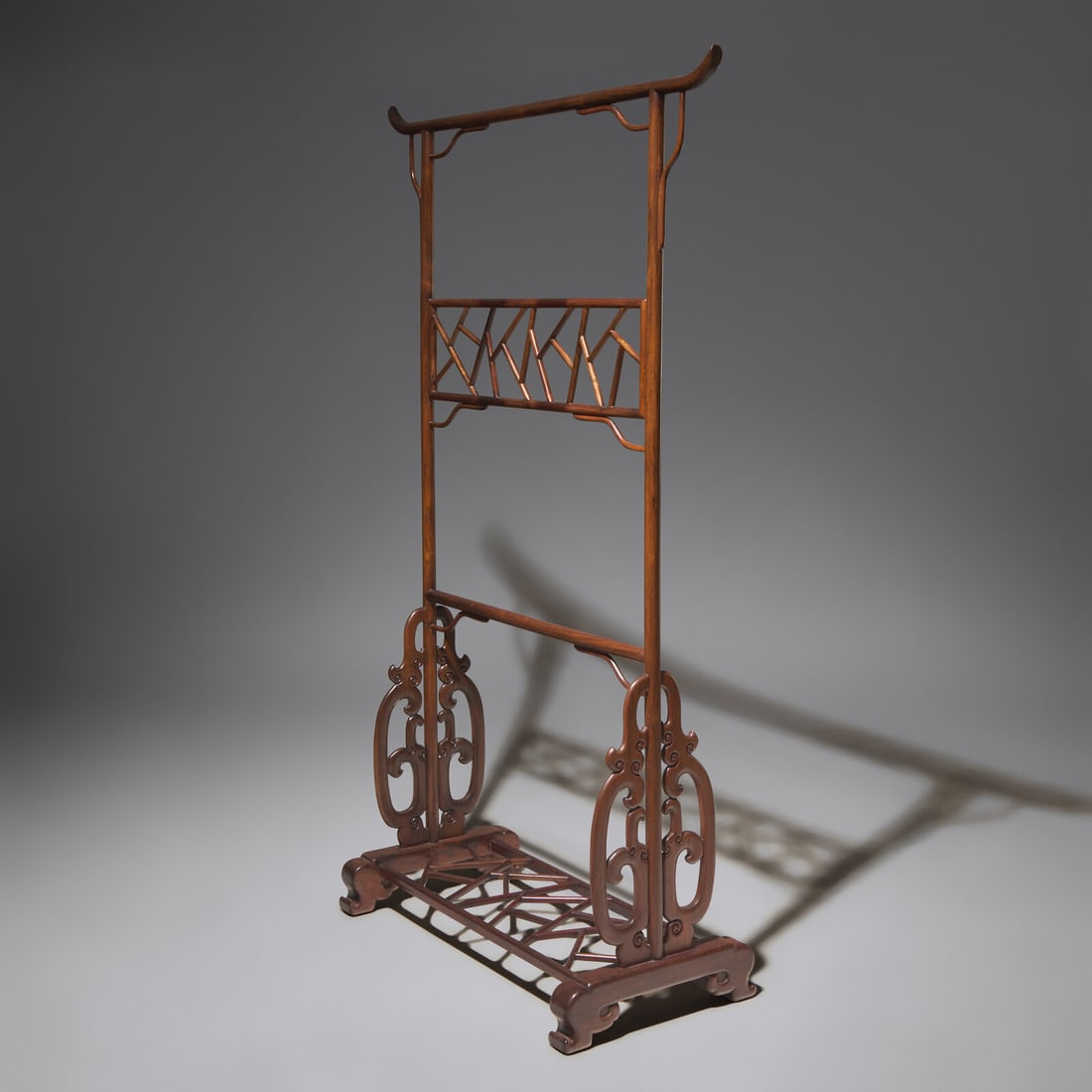 A Chinese Carved Hongmu Clothes Stand, Yijia, 20th Century 近代 紅木透 (1 of 8)