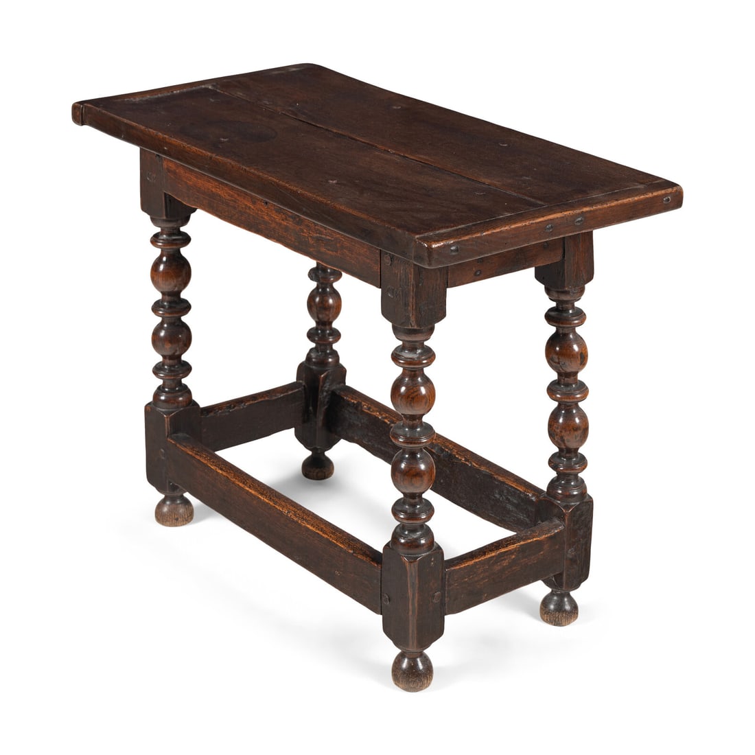 An English Oak Side Table - 2