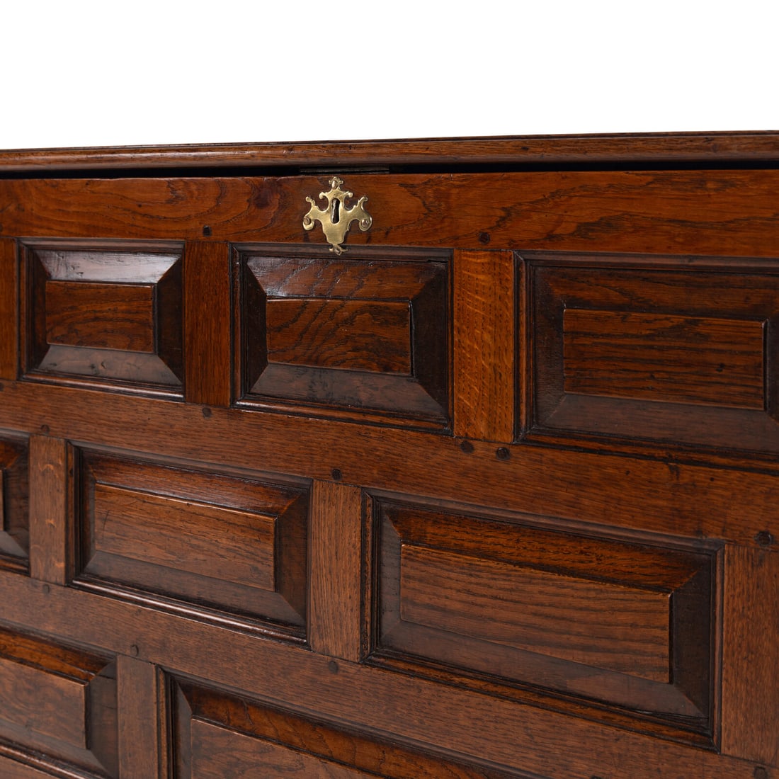 A Welsh Oak Coffer - 3