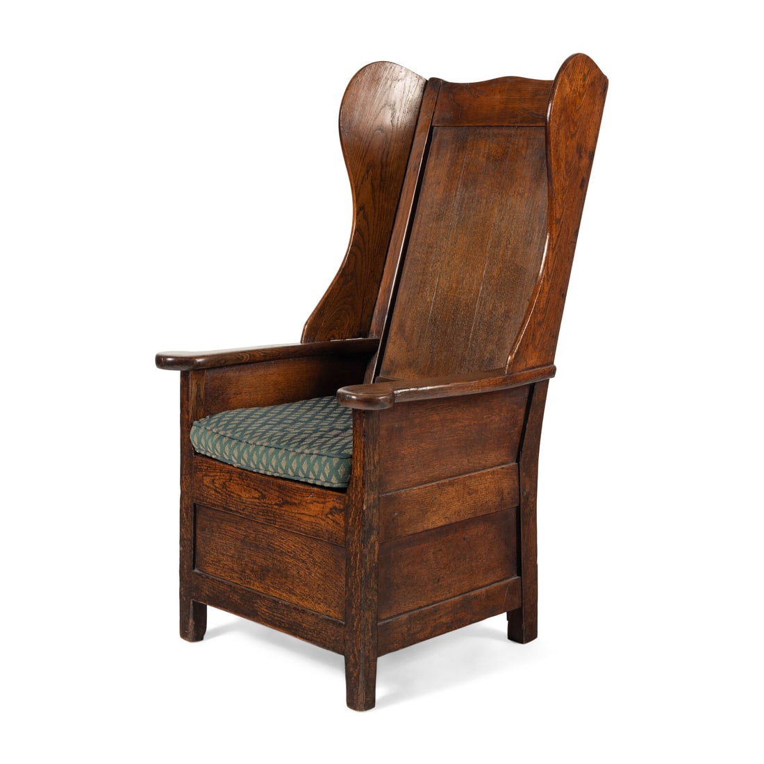 An English Oak Lambing Chair (1 of 2)