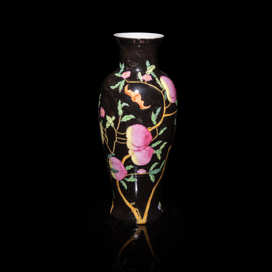 A Chinese Black Ground Famille Rose Porcelain 'Bat and Peach' Vase, 20th Century: A Chinese Black Ground Famille Rose Porcelain 'Bat and Peach' Vase, 20th Century 近代 黑地福桃紋觀音瓶 The exterior painted with bats flying