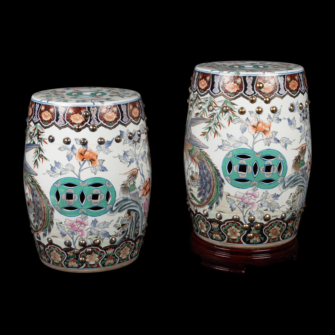 A Pair of Chinese Famille Rose Porcelain Garden Stools, 20th Century (1 of 3)