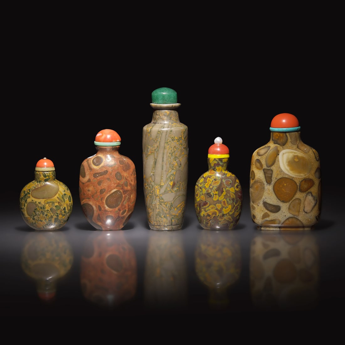 Five Chinese Puddingstone Snuff Bottles, 18th to 20th Century (1 of 2)