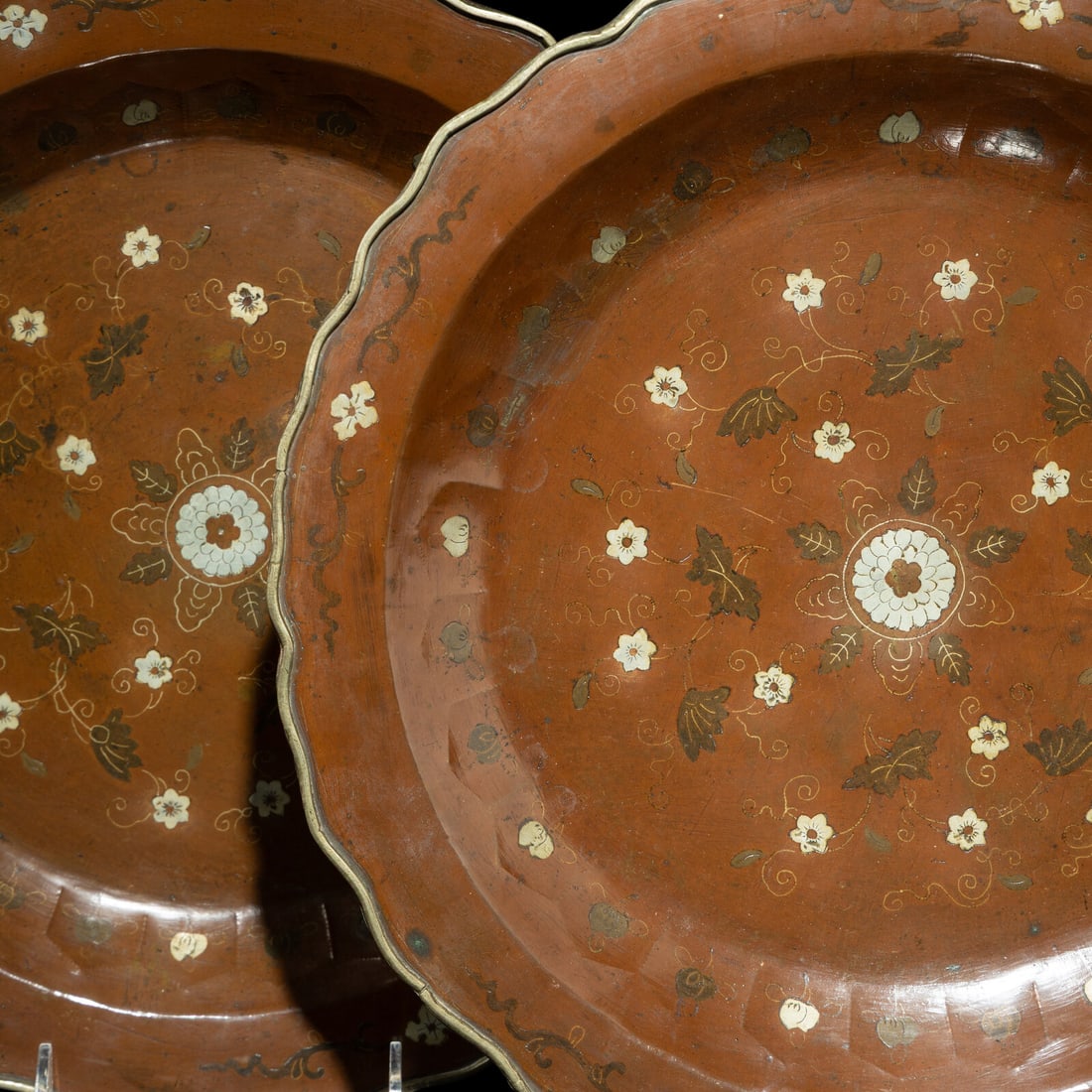 A Pair of Japanese Silver Inlaid Lacquered Chargers, 19th Century (1 of 4)