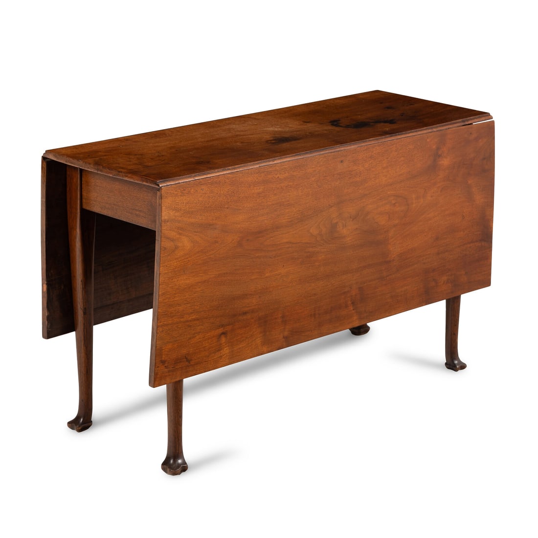 A Queen Anne Style Walnut Drop-Leaf Table (1 of 2)
