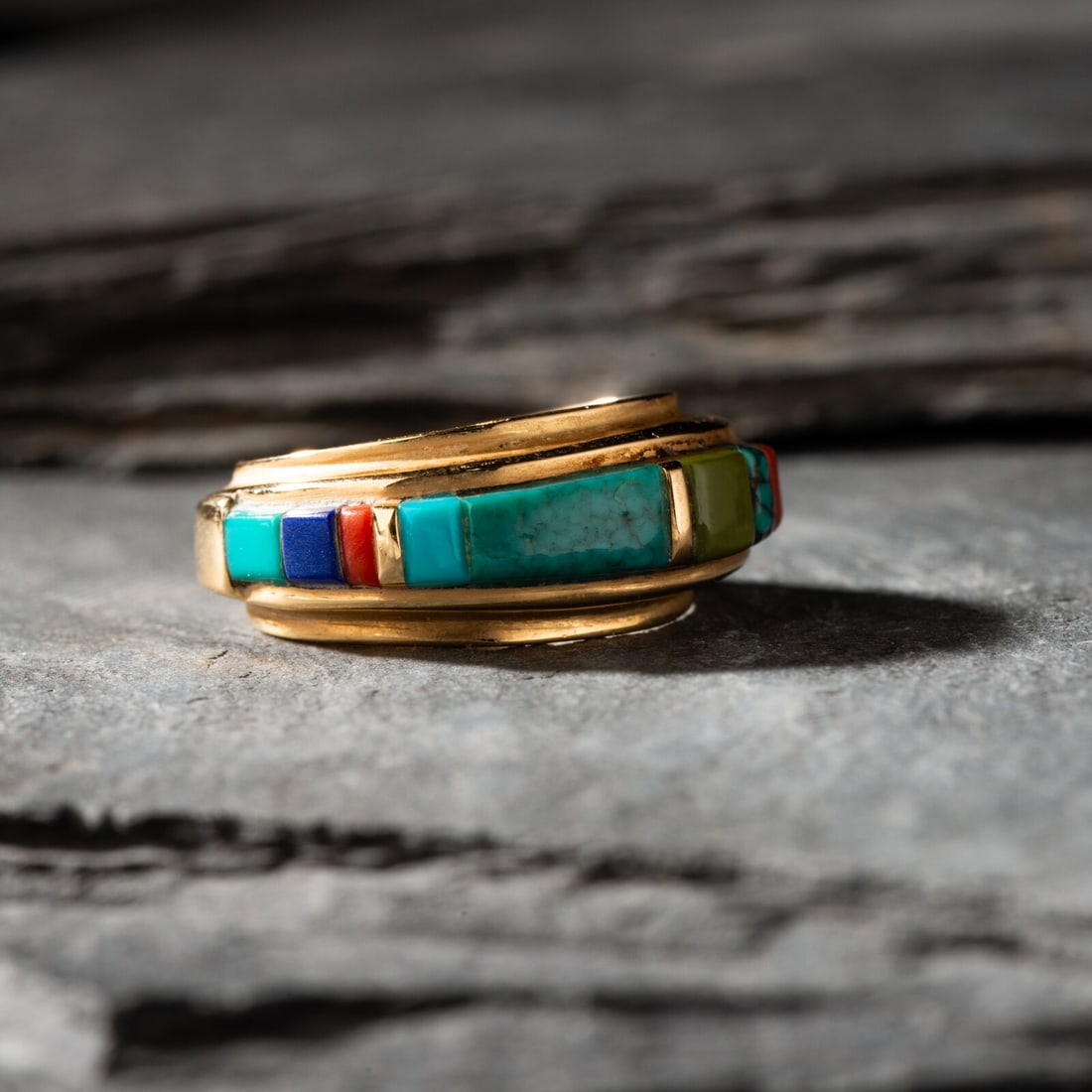 Verma Nequatewa, Sonwai (Hopi, b. 1949) 18K Gold and Cobblestone Inlay Ring (1 of 3)