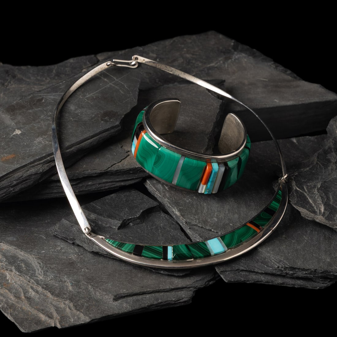 Richard Chavez (San Felipe, b. 1949) Silver and Malachite Collar Necklace and Cuff Bracelet Set (1 of 3)