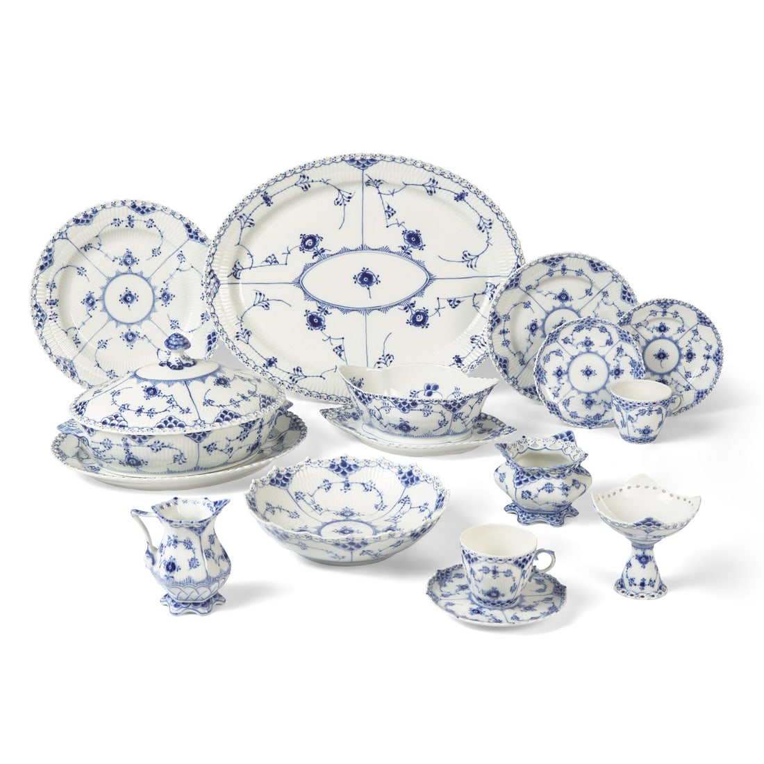 A Royal Copenhagen Blue Fluted Full Lace Porcelain Dinner Service (1 of 3)