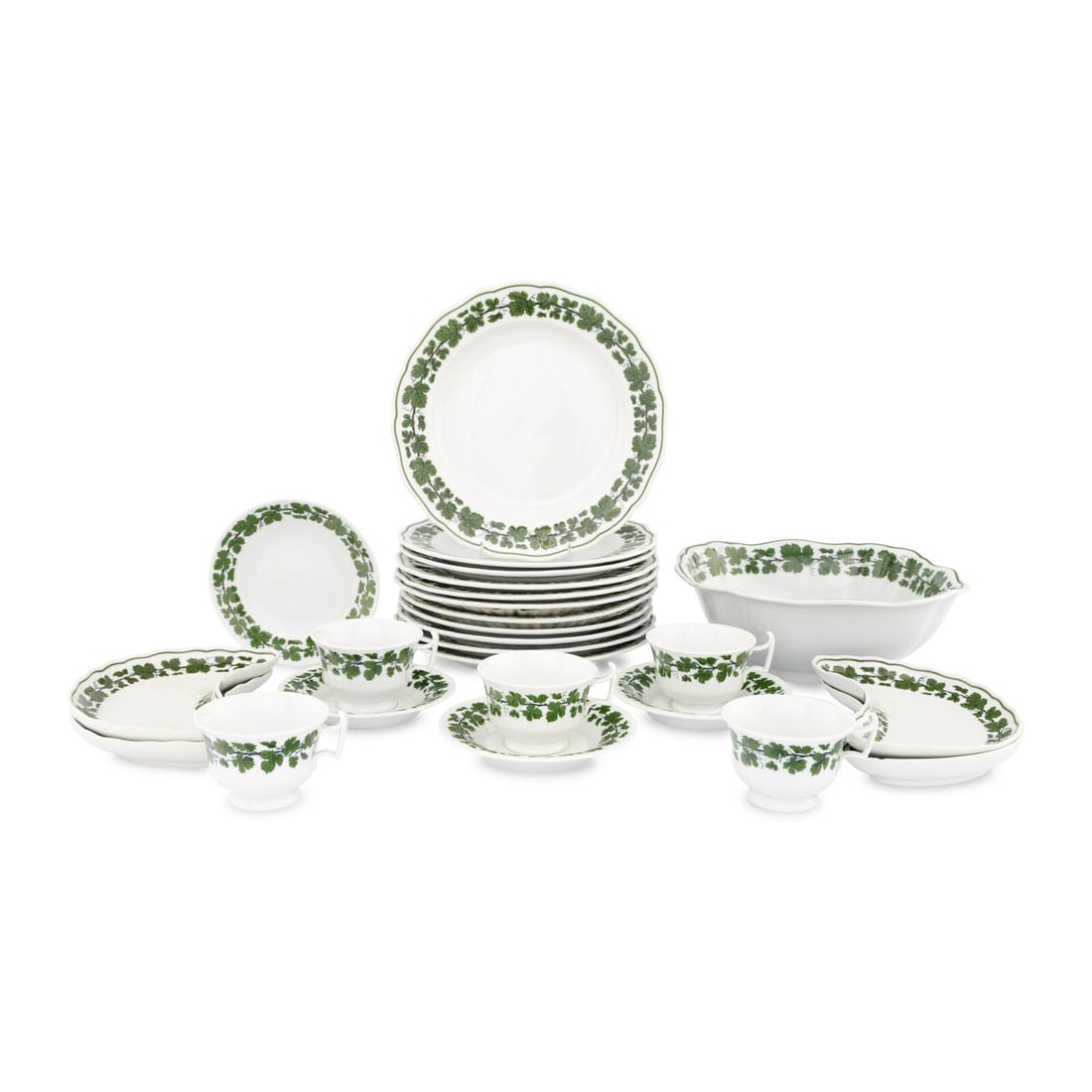 A Meissen Porcelain Green Vine Dinner Service (1 of 4)