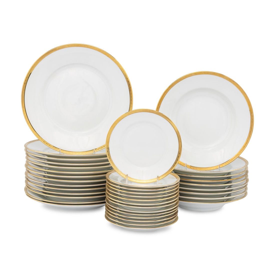 A Richard Ginori Gilt Banded Part Dinner Service (1 of 2)