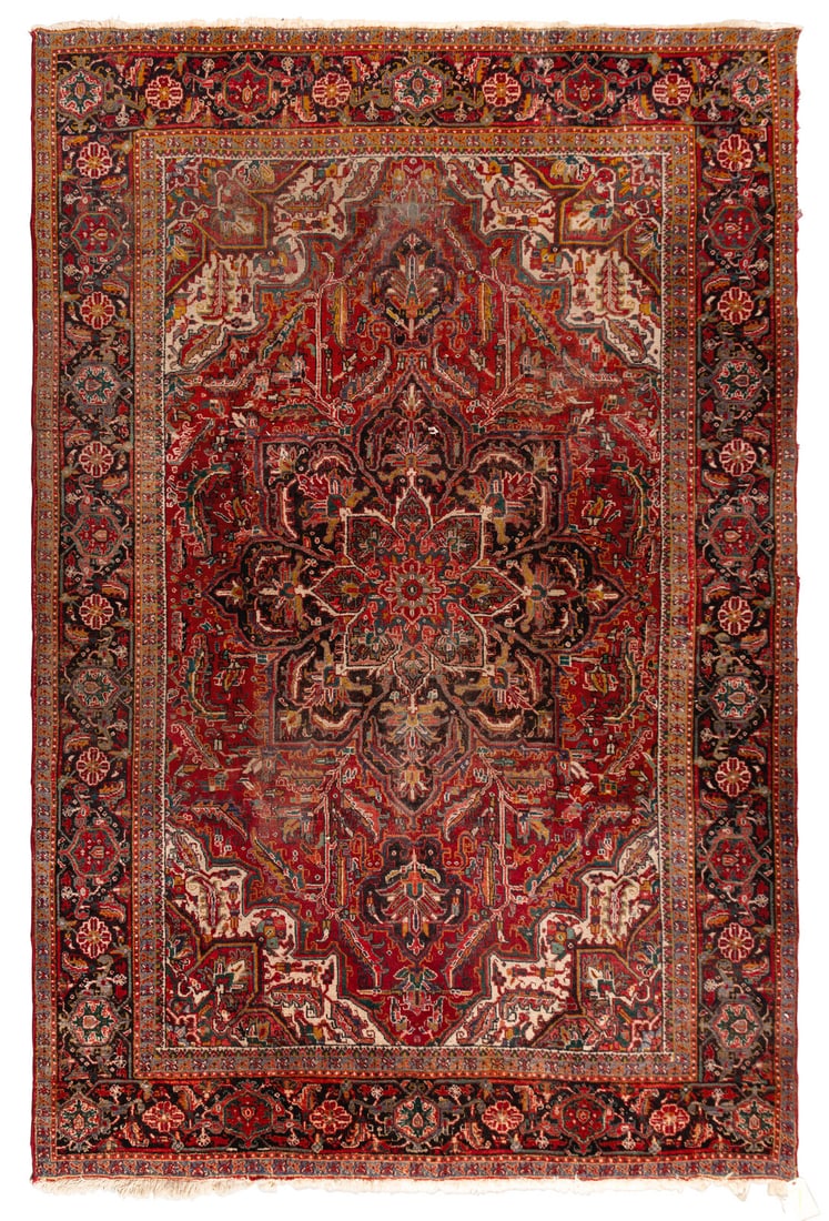 A Heriz Rug (1 of 4)
